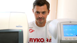 «Если бы не переход в «Спартак», Динияр мог потерять маму». Ринат Билялетдинов — о сыне, своей карьере и будущем Юрия Семина