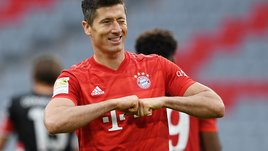 Левандовски забил чудо-гол, Флик побил рекорд Гвардьолы