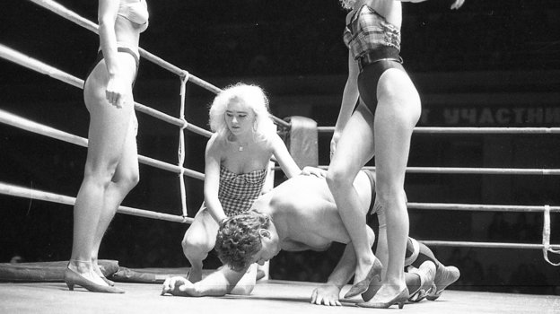 1992 год. Москва. Турнир по рестлингу. Фото Дмитрий Солнцев, - 1992 год. Москва. Турнир по рестлингу. Фото Дмитрий Солнцев, -