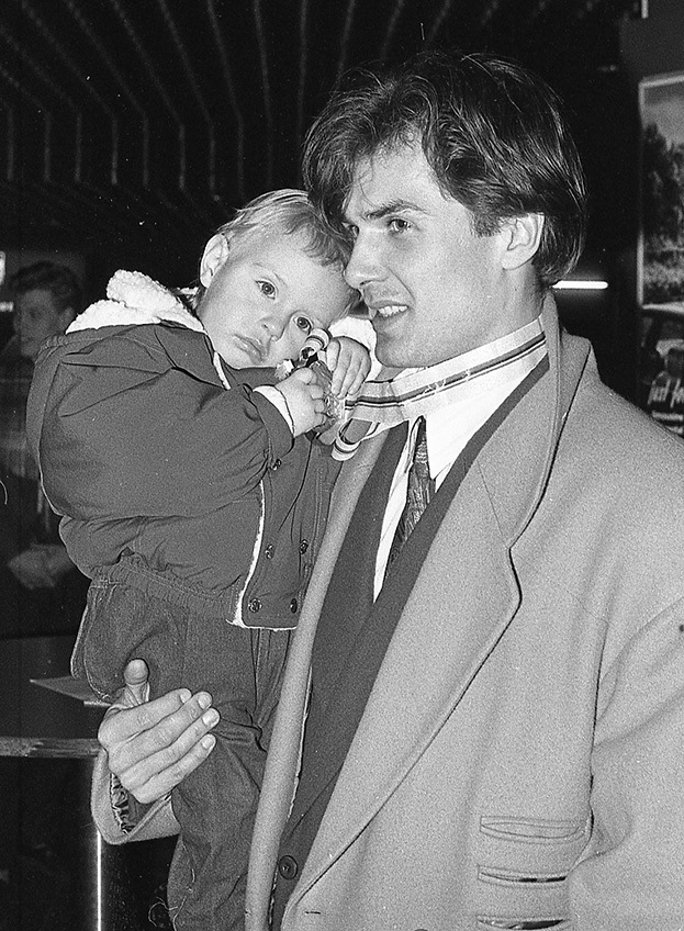 Вратарь «золотой» олимпийской хоккейной команды Михаил Шталенков. Фото Дмитрий Солнцев, - Вратарь «золотой» олимпийской хоккейной команды Михаил Шталенков. Фото Дмитрий Солнцев, -