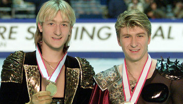 2001. Евгений Плющенко и Алексей Ягудин.