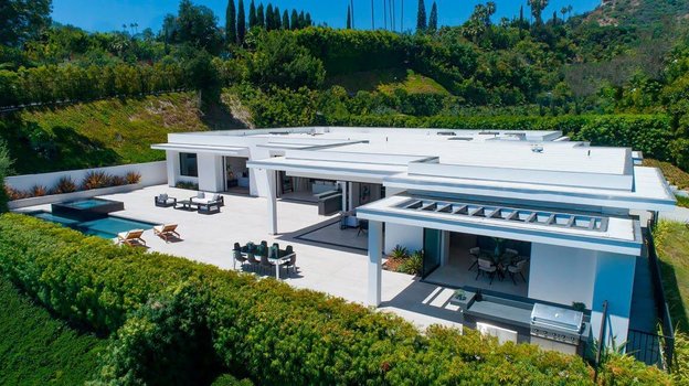 Дом Ильи Ковальчука в Лос-Анджелесе. Дом Ильи Ковальчука в Лос-Анджелесе.