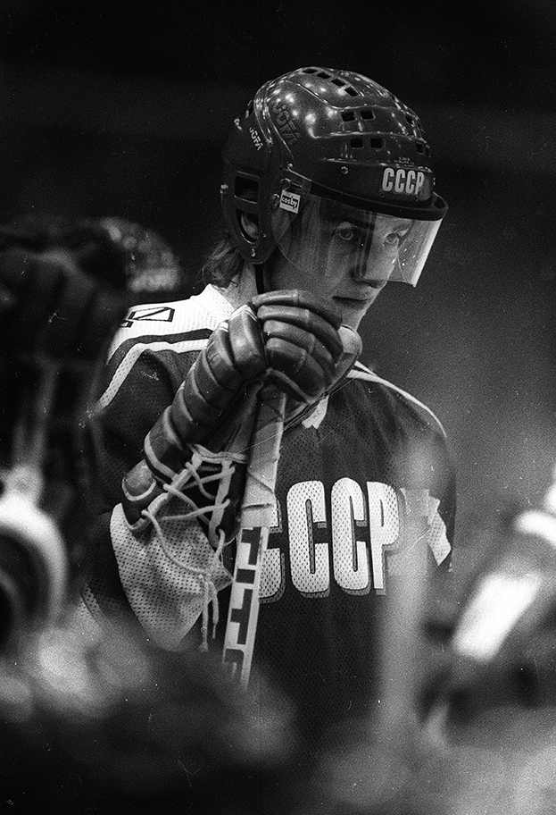 1990 год. Нападающий сборной СССР Сергей Федоров. Фото Андрей Голованов, photo.khl.ru 1990 год. Нападающий сборной СССР Сергей Федоров. Фото Андрей Голованов, photo.khl.ru