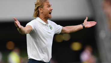 Валерий Карпин.