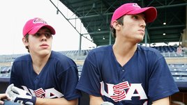 В российском хоккее могут ввести «крепостное право»? Разбираемся в поправках Минспорта