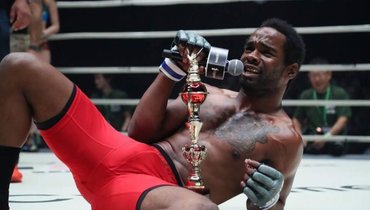 Чарльз Беннетт.