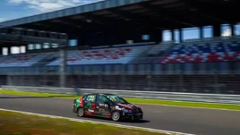 «Трасса — настоящее открытие». Что говорят о новом автодроме «Игора Драйв»