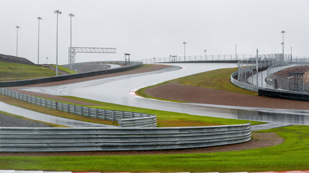 Автодром «Игора Драйв» . Фото Дарья Исаева, «СЭ» / Canon EOS-1D X Mark II Автодром «Игора Драйв» . Фото Дарья Исаева, «СЭ» / Canon EOS-1D X Mark II