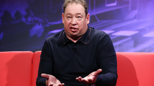 Леонид Слуцкий в студии «СЭ». Фото Дарья Исаева, «СЭ» / Canon EOS-1D X Mark II Леонид Слуцкий в студии «СЭ». Фото Дарья Исаева, «СЭ» / Canon EOS-1D X Mark II