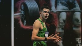 На стадионе в Смоленске опасно даже тренироваться, а там хотят провести чемпионат страны