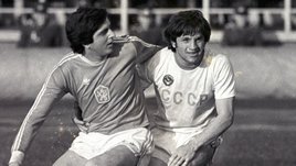 Он спас друга от казни и принес СССР еврокубок, но в 25 лет сорвался в пропасть. Трагедия футболиста Дараселии