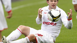 От бронзы Евро-2008 и предложения от Клоппа — до потери миллионов и забвения. История Ивана Саенко