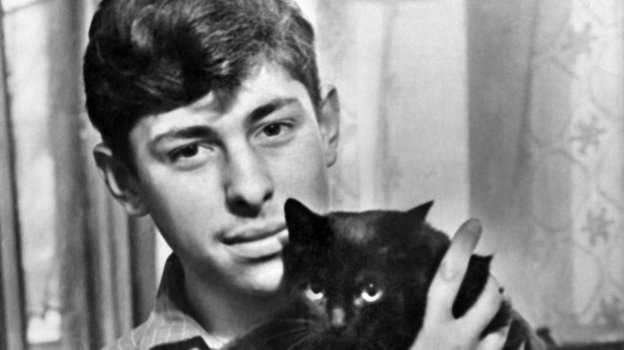 Александр Нилин в юности. Фото из архива Александра Нилина Александр Нилин в юности. Фото из архива Александра Нилина