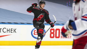 3 августа. Торонто. «Каролина» — «Рейнджерс» — 4:1. Автор хет-трика Андрей Свечников.