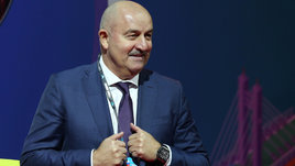 «Мы вместе должны сделать футбол лучше». Уникальная встреча Станислава Черчесова с «особенными» футболистами