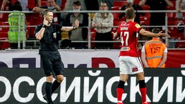 «Спартак» — «Сочи»: почему не вмешался ВАР Еськов? О чем он говорил с судьей Казарцевым перед пенальти