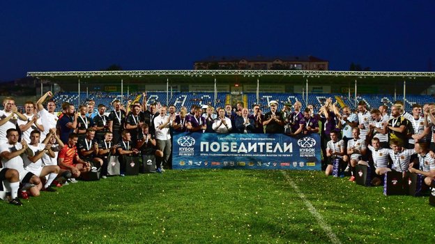 Севастопольский турнир только вначале пути, но уже стал доброй традицией и полюбился морякам. Фото Пресс-служба Федерации регби России Севастопольский турнир только вначале пути, но уже стал доброй традицией и полюбился морякам. Фото Пресс-служба Федерации регби России