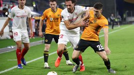 «Севилья» идет за шестым кубком. «Шахтер» крушит соперников