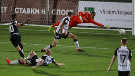 «Торпедо» опустилось в зону вылета