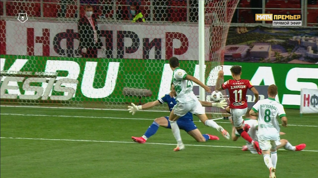 Отмененный гол Ларссона. Фото Матч ТВ Отмененный гол Ларссона. Фото Матч ТВ