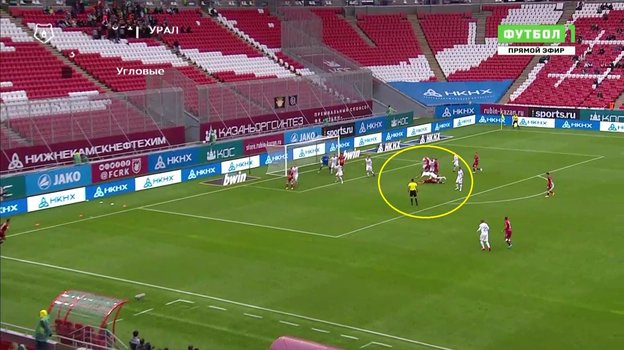 Эпизод матча 2-го тура РПЛ «Рубин» — «Урал». Эпизод матча 2-го тура РПЛ «Рубин» — «Урал».