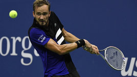 Медведеву рано в финал. Даниил смят Тимом в Нью-Йорке