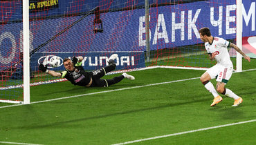 27 сентября. Москва. ЦСКА — «Локомотив» — 0:1. 45-я минута. Победный гол Федора Смолова.