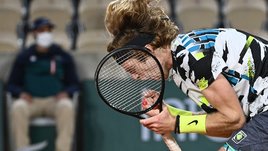 Рублев героически избежал катастрофы в Париже. Он спас проигранный матч