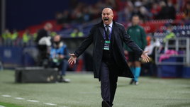 «Соболев забил великолепный гол, но надо быть полезнее в командной игре». Черчесов — о дебюте форварда и матче со шведами