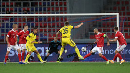 Основного вратаря — нет. И как без Джикии? Рабинер — о поражении России от Швеции