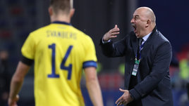 Замена Фернандеса, вызов Сафонова, коронавирус в сборной. Черчесов перед матчем Россия — Турция