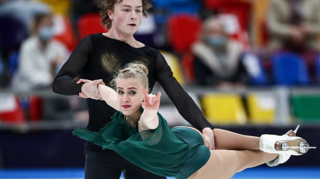 Екатерина Миронова и Евгений Устенко. Фото Дарья Исаева, «СЭ» / Canon EOS-1D X Mark II Екатерина Миронова и Евгений Устенко. Фото Дарья Исаева, «СЭ» / Canon EOS-1D X Mark II