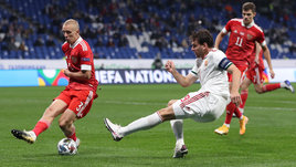 Тревожный звонок для Черчесова. Но пока все в руках сборной