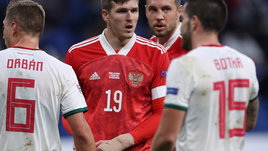 «Хочу чаще видеть Дзюбу и Соболева в паре». Колонка Дмитрия Аленичева