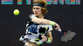 Рублев влетел в полуфинал Питера. Андрей — уже девятый в рейтинге