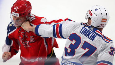 16 октября. Москва. ЦСКА — СКА — 3:1. Евгений Тимкин и Сергей Андронов.