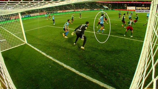 24 октября. Москва. «Локомотив» — «Ротор» — 1:2. 24 октября. Москва. «Локомотив» — «Ротор» — 1:2.