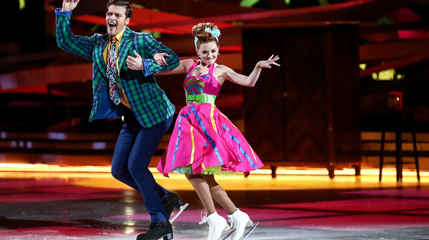 Выступление Ольги Кузьминой и Александра Энберта. Фото Дарья Исаева, «СЭ» / Canon EOS-1D X Mark II Выступление Ольги Кузьминой и Александра Энберта. Фото Дарья Исаева, «СЭ» / Canon EOS-1D X Mark II