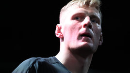 «Не хотел предавать дрищей. Но если качки примут меня за своего, буду только рад»