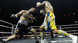 «Только чудо могло помочь выиграть у Усика». Истории от тренера Мурата Гассиева