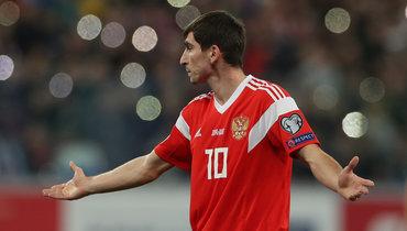 Зелимхан Бакаев на этот раз остался в ближайшем резерве.