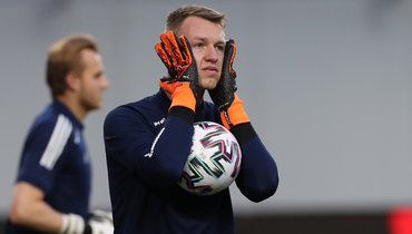 Матвей Сафонов.