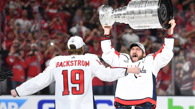 Александр Овечкин с Кубком Стэнли. Фото USA Today Sports Александр Овечкин с Кубком Стэнли. Фото USA Today Sports