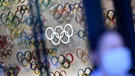 Слежка по мобильному телефону и запрет на объятия. Как Япония готовится к Олимпиаде