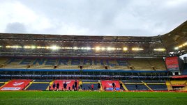 Культ флага и жар патриотизма. Что происходит в Стамбуле перед матчем Турция — Россия