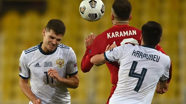 15 ноября. Стамбул. Турция — Россия — 3:2. Роман Зобнин (слева). Фото AFP 15 ноября. Стамбул. Турция — Россия — 3:2. Роман Зобнин (слева). Фото AFP