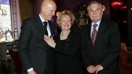 «Валя виноват только в том, что не спился, как многие, и в семье у него было все путем. Такое у нас не поощряется». Пронзительное интервью вдовы великого торпедовца Валентина Иванова