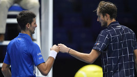 «Он превратил Джоковича в клоуна». Болельщики в шоке от победы Медведева