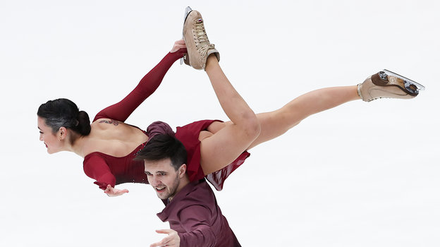 Елизавета Худайбердиева и Егор Базин. Фото Дарья Исаева, «СЭ» / Canon EOS-1D X Mark II Елизавета Худайбердиева и Егор Базин. Фото Дарья Исаева, «СЭ» / Canon EOS-1D X Mark II