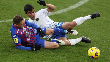 22 ноября. Москва. ЦСКА — «Сочи» — 1:1. Федор Чалов и Ибрагим Цаллагов.